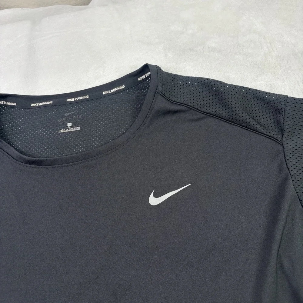 Nike Dri-FIt Running Black Short Sleeve Activewear Athletic Shirt Women's 2X